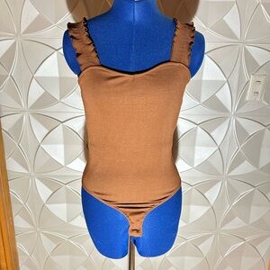 Francesca’s NWOT Beverly knit ruffle bodysuit
